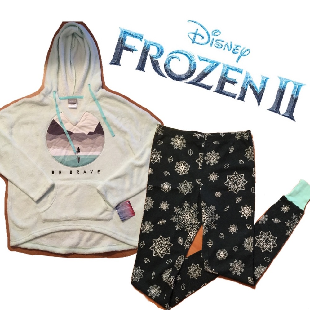 Women's Frozen II Hoodie Pajama Set